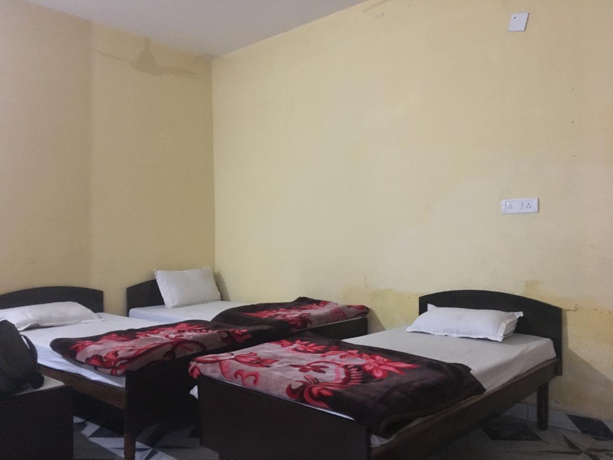 Oyo 12976 Hotel New Fiza Jammu Extérieur photo