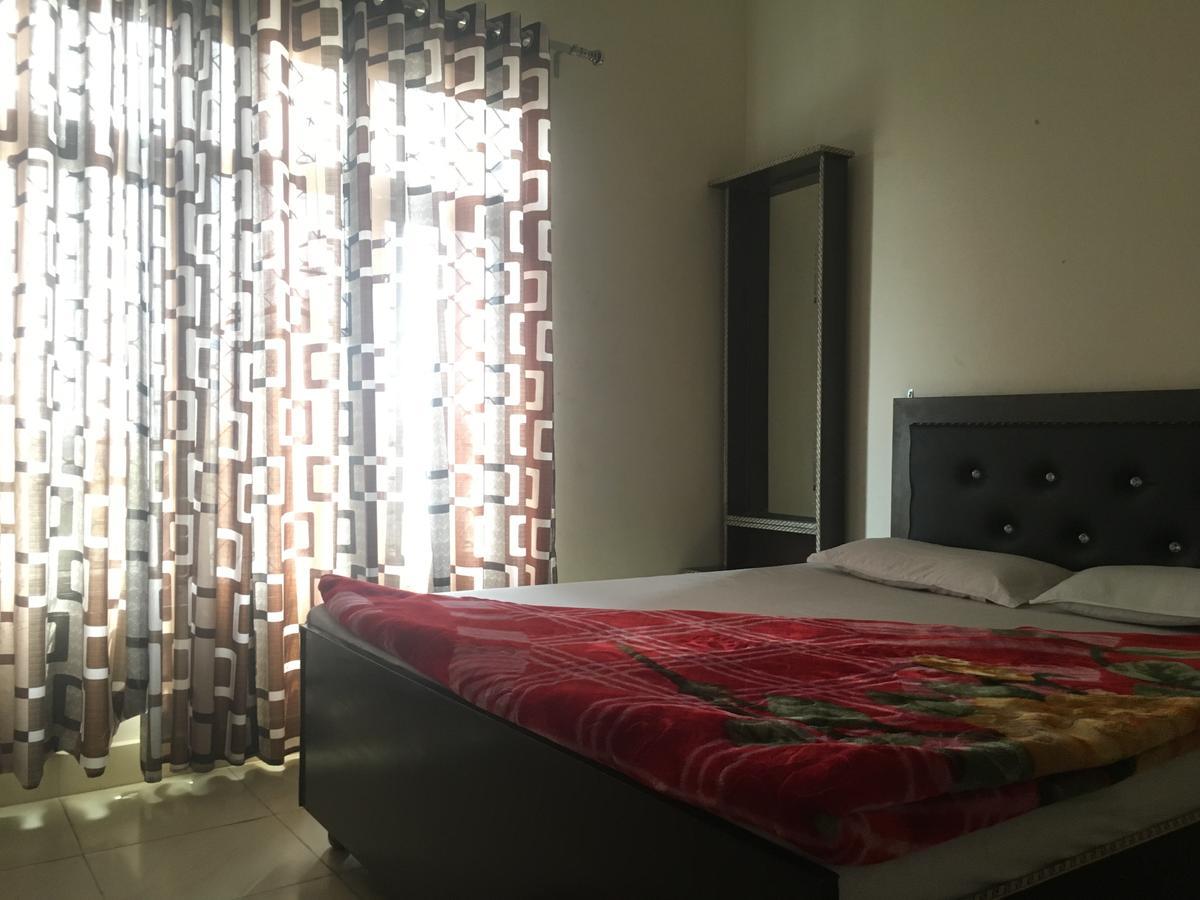 Oyo 12976 Hotel New Fiza Jammu Extérieur photo