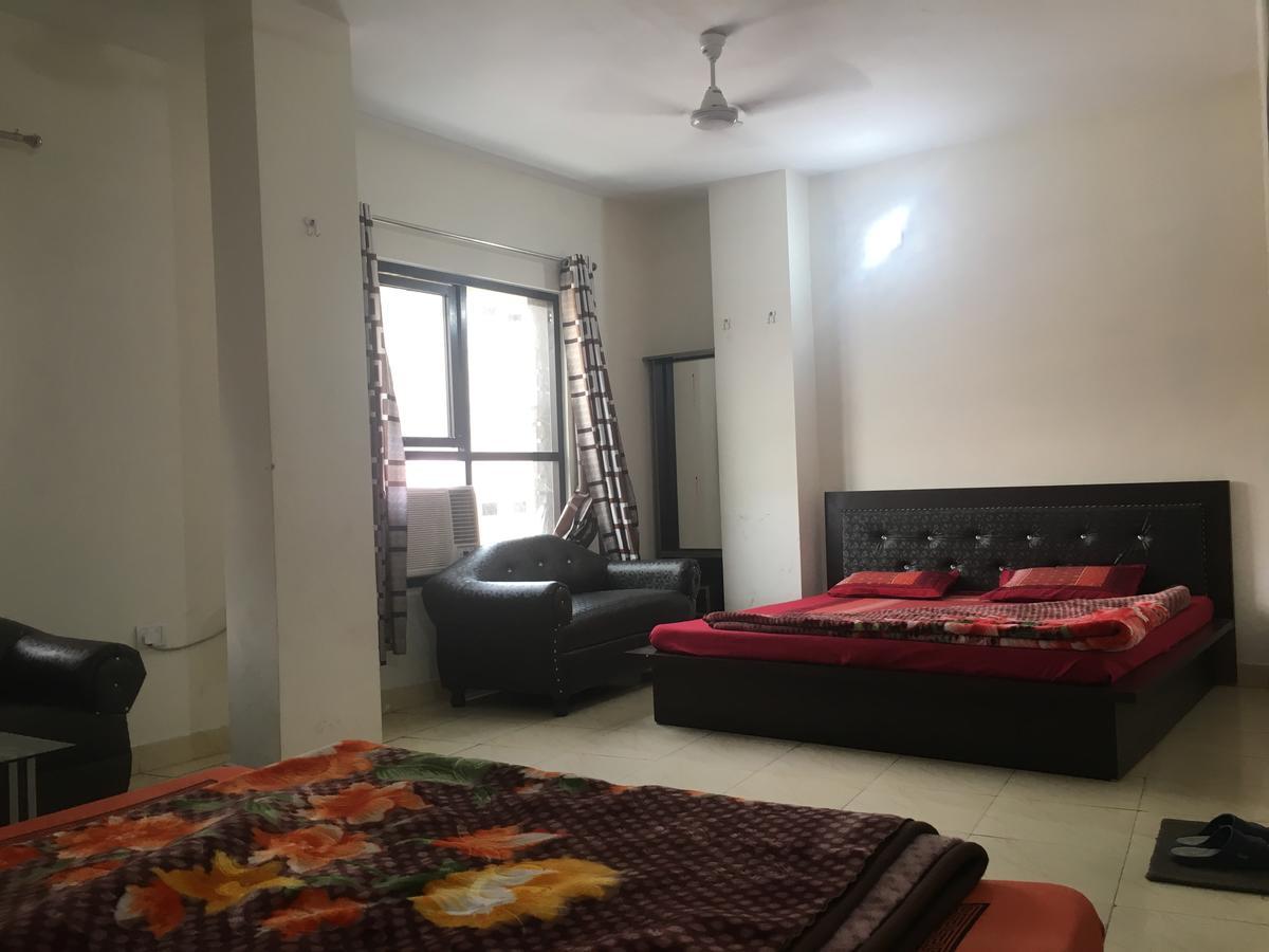 Oyo 12976 Hotel New Fiza Jammu Extérieur photo