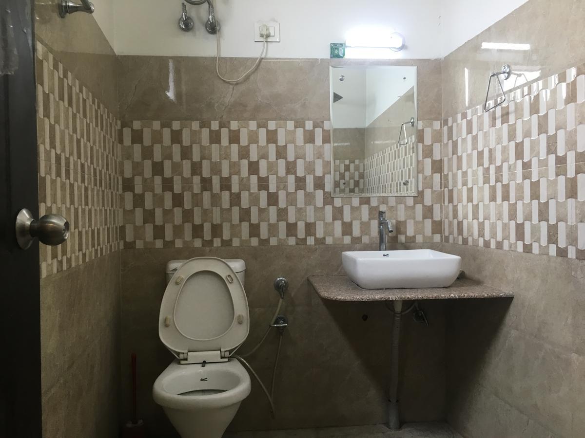 Oyo 12976 Hotel New Fiza Jammu Extérieur photo